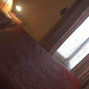 Kamer met een King Size Bed